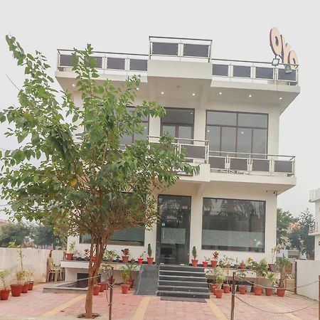 Hotel O Taj Classic Tājganj Exterior foto